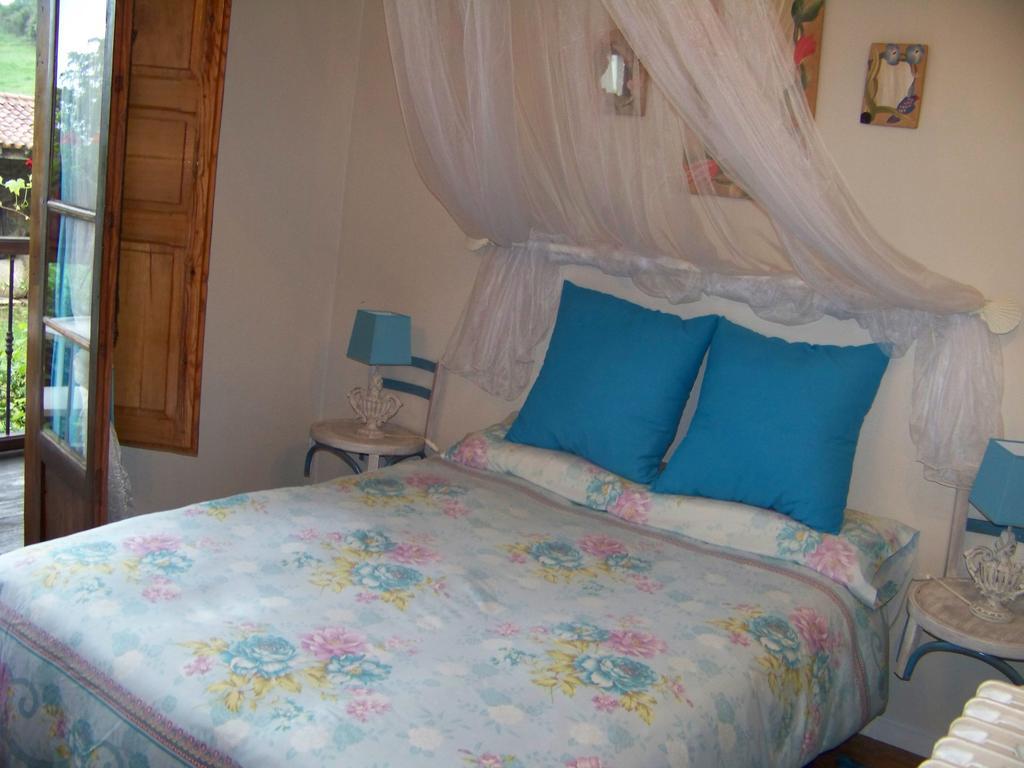 B&B El Jardin De Aes Puente Viesgo Luaran gambar